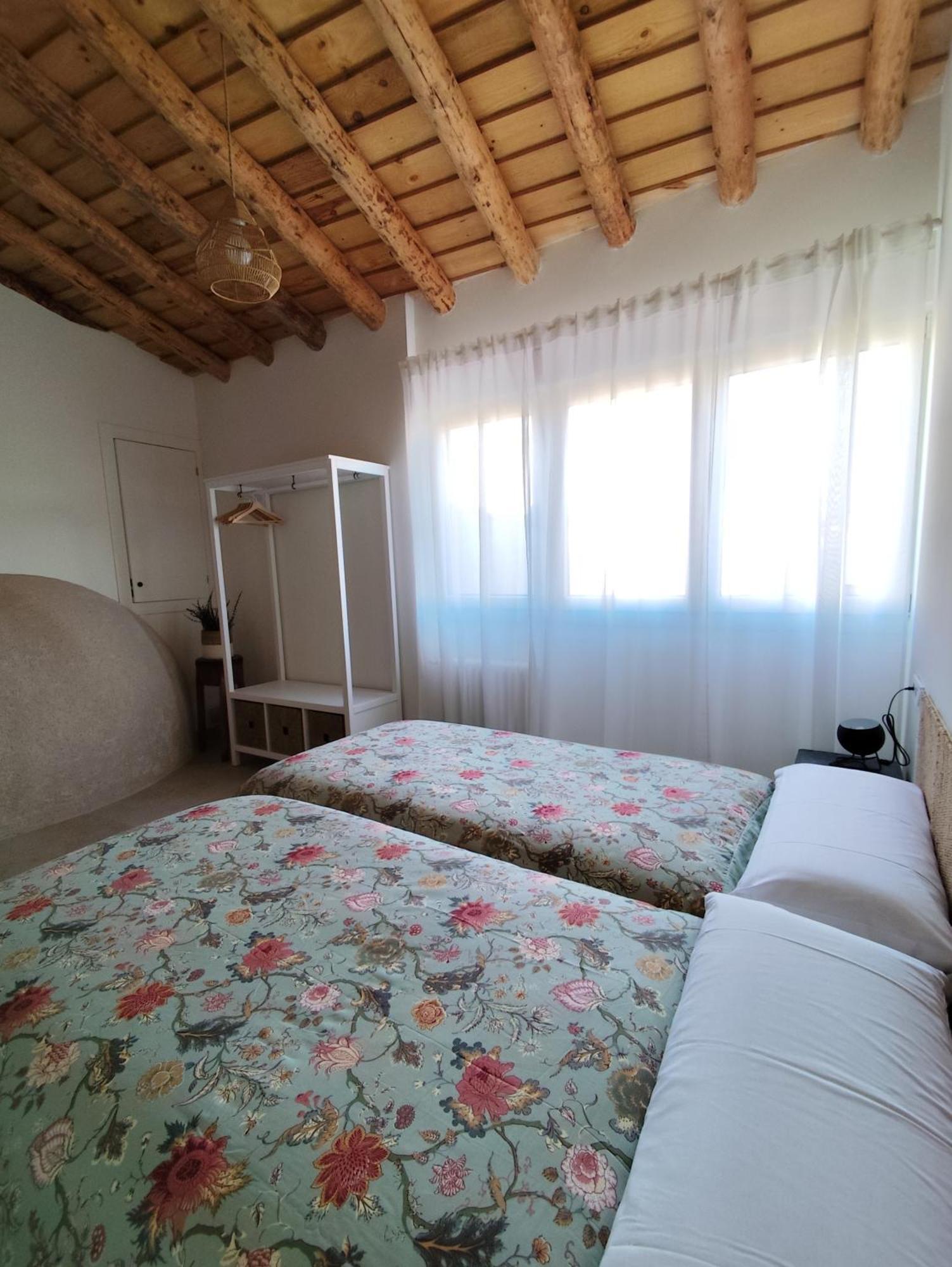 Casa De Agustin Vila Valverde Del Majano Exterior foto